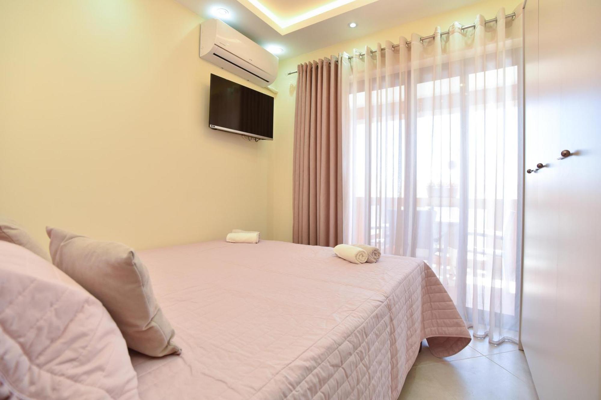 Vila Apartments Lidija Petrovac ภายนอก รูปภาพ