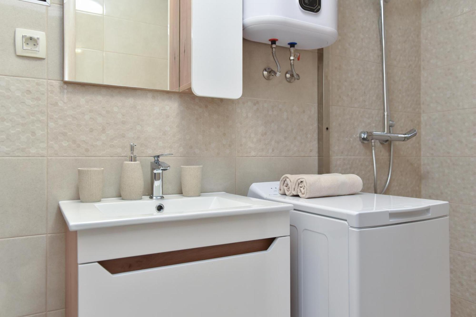 Vila Apartments Lidija Petrovac ภายนอก รูปภาพ