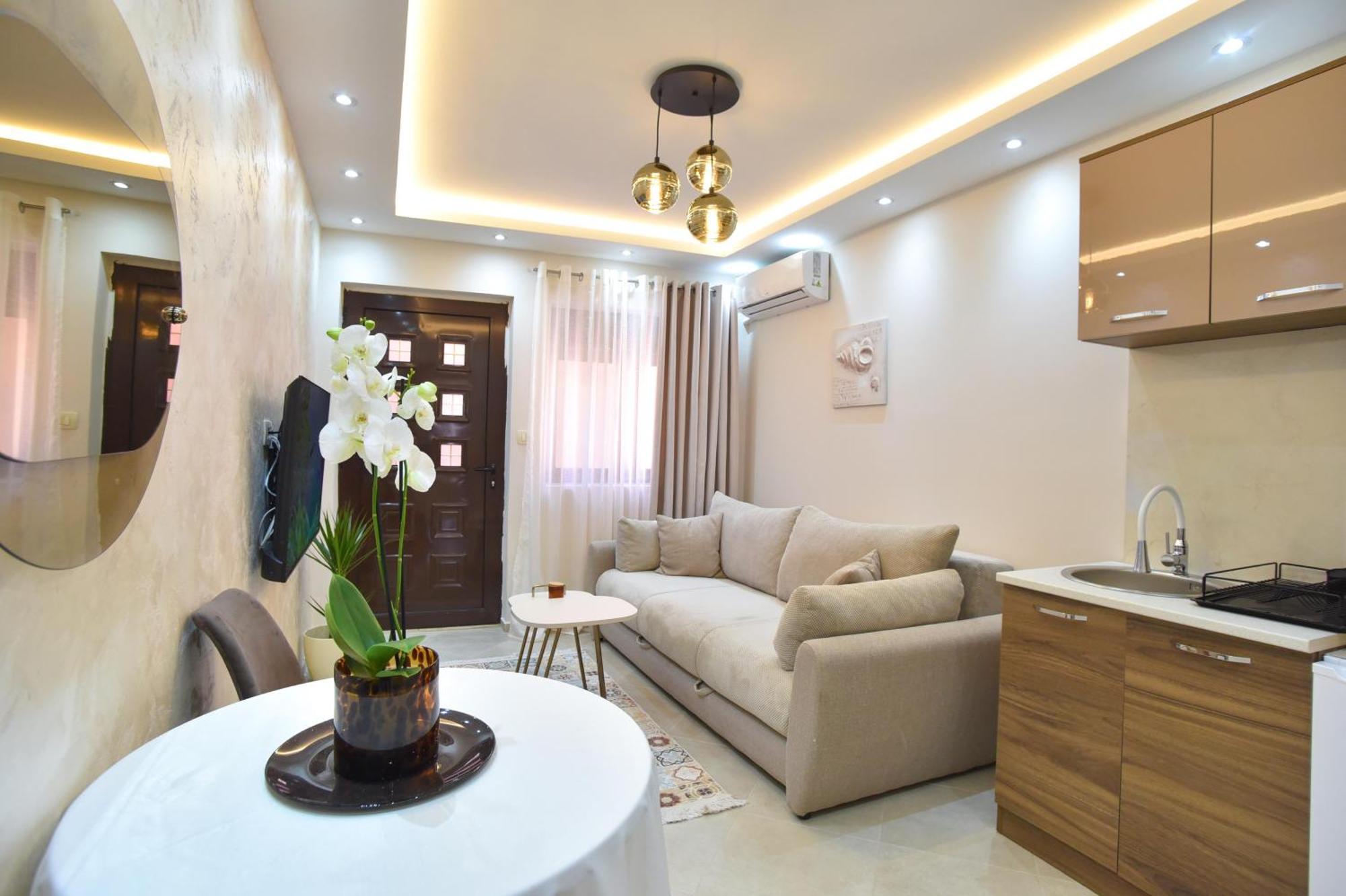 Vila Apartments Lidija Petrovac ภายนอก รูปภาพ
